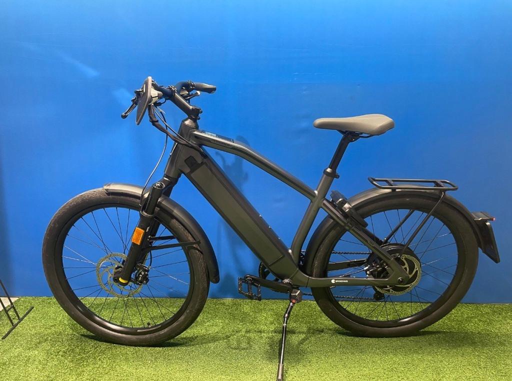Stromer ST1 Dark Grey Sport L Heren Dark Grey 53cm L 2020, Gebruikt, -, - 0
-, NL, 51 tot 55 cm