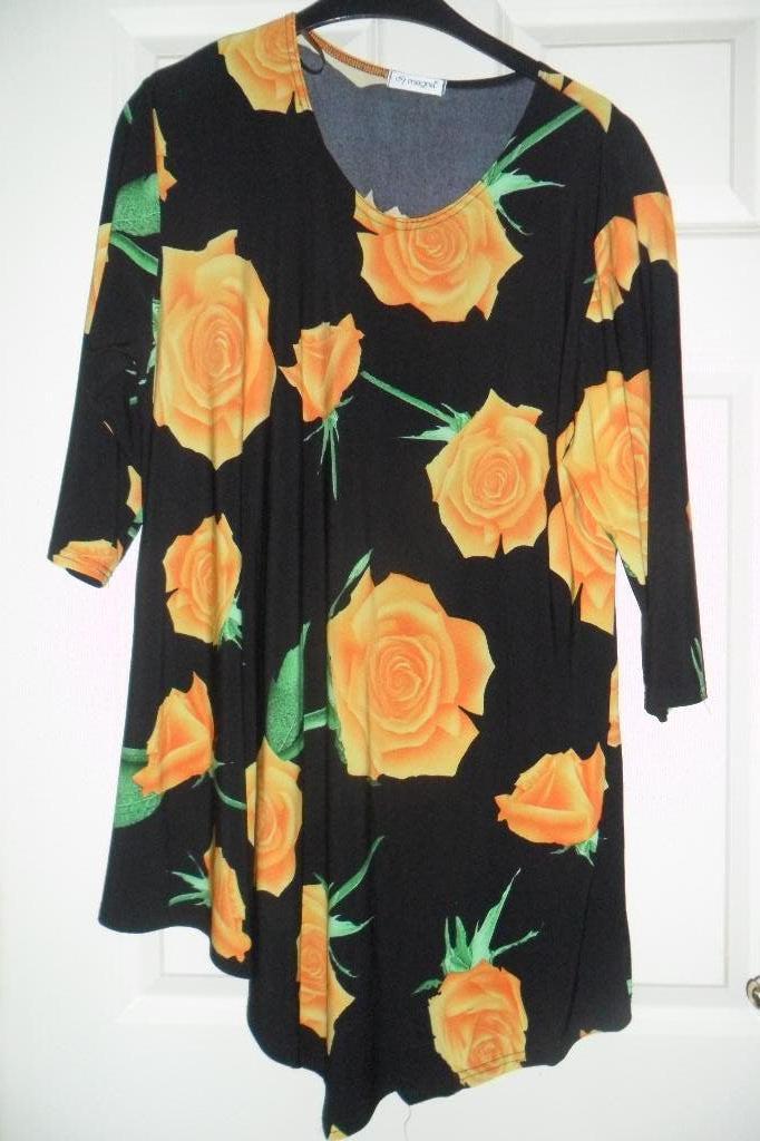 jurk merk magna maat 48/50 met rozen, Ophalen of Verzenden, Jurk, Zwart, Magna