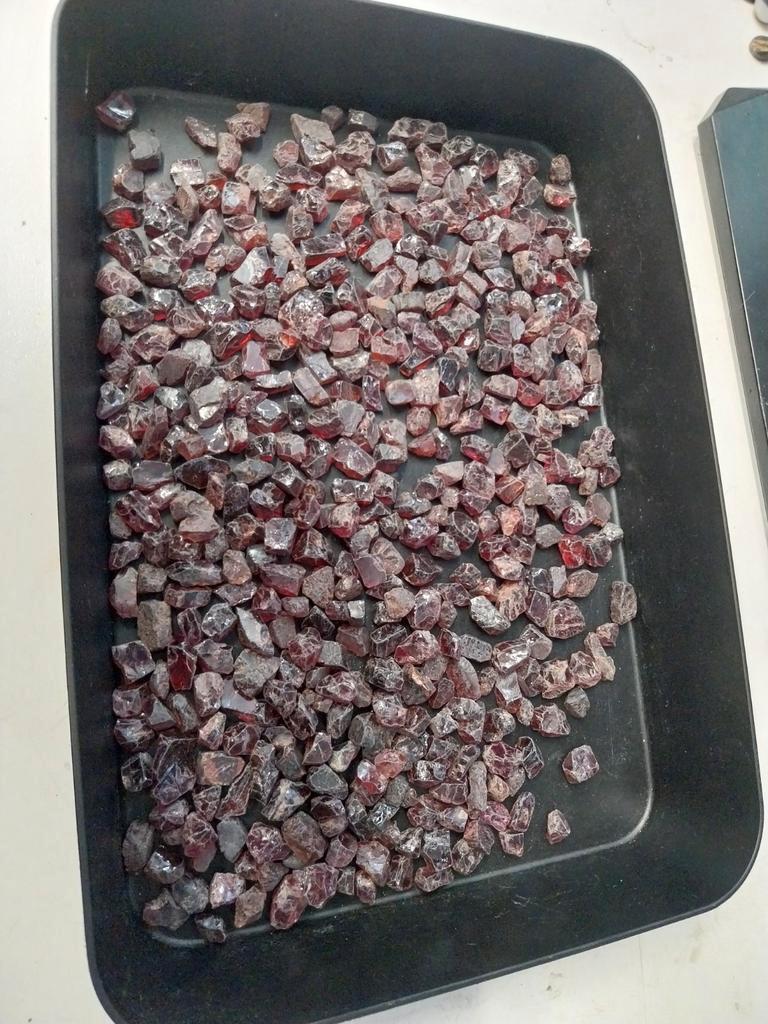 Lot van ruwe granaten, Sieraden, Tassen en Uiterlijk, Edelstenen, Ophalen of Verzenden