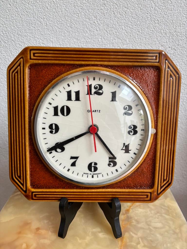 Retro klok West-Germany Keramik 24x22 cm Quartz, Antiek en Kunst, Antiek | Klokken, Ophalen of Verzenden