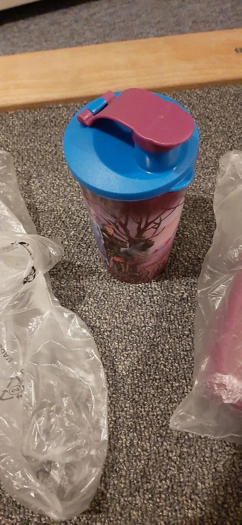 Frozen Tupperware set beker en trommel, Huis en Inrichting, Keuken | Tupperware, Ophalen of Verzenden, Nieuw, Paars, Beker of Kan