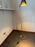 Staande leeslamp, Huis en Inrichting, Lampen | Vloerlampen, 100 tot 150 cm, Modern, Gebruikt, Metaal