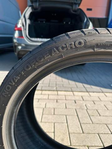 2x Zomerband 225-40-R19 4,5 mm beschikbaar voor biedingen