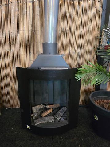 Bellfires Gas openhaard inbouw Mancave Gasopenhaard met pijp beschikbaar voor biedingen