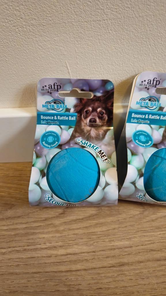 Blauw bal bounce & rattle, Dieren en Toebehoren, Hondenspeelgoed, Nieuw, Hondenballen, Ophalen of Verzenden