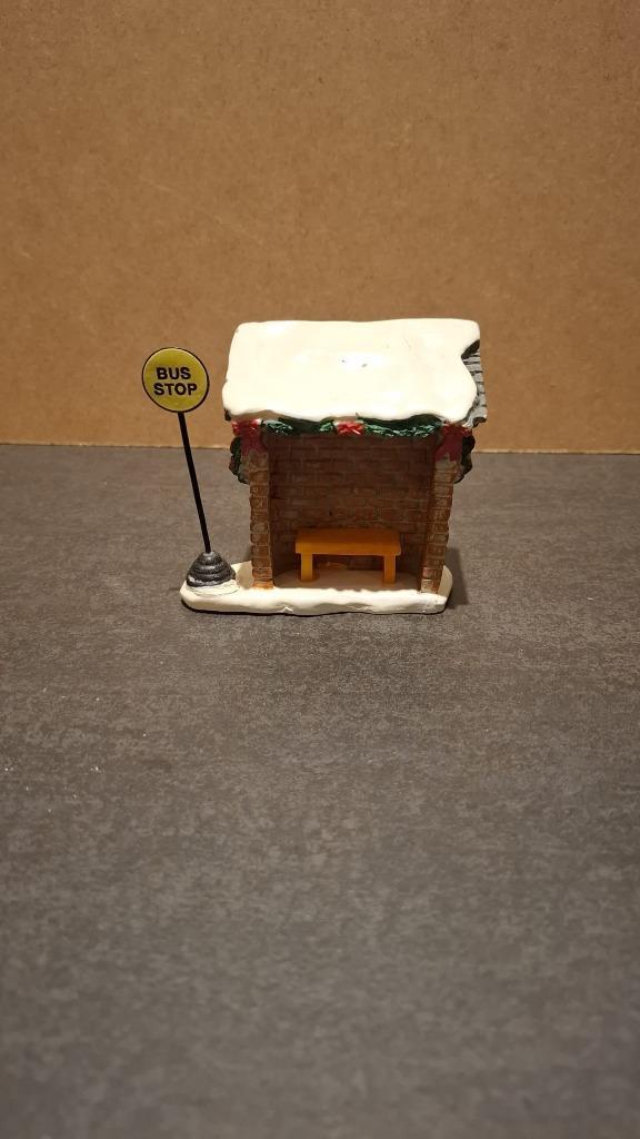 Lemax Bus Stop, kerstdorp accessoire, Diversen, Kerst, Zo goed als nieuw, Ophalen