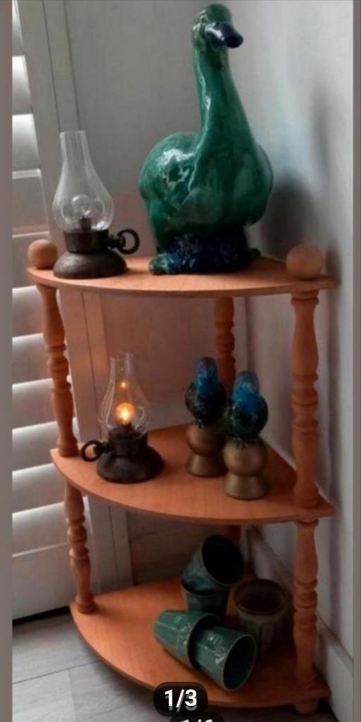 Fraai etage hoekkast hout brocante, Huis en Inrichting, Woonaccessoires | Etagères, Ophalen of Verzenden