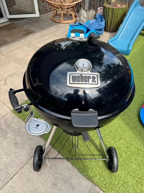 Super complete; Weber Master Touch GBS met spit & pizzasteen, Tuin en Terras, Houtskoolbarbecues, Gebruikt, Met accessoires, Ophalen