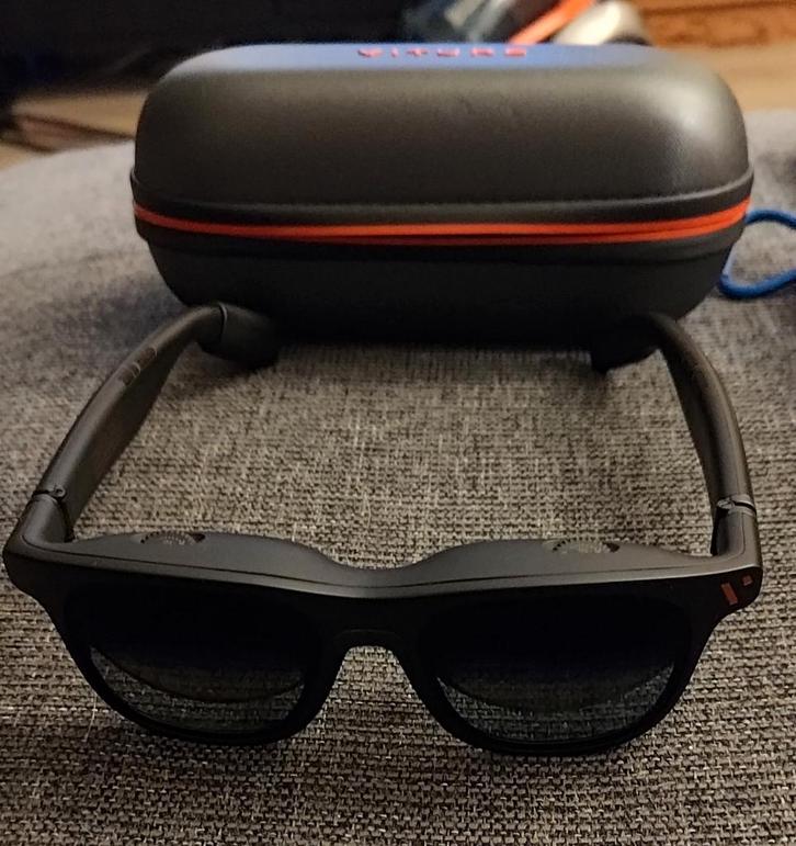 Viture PRO XR smart bril set met extras te koop, Spelcomputers en Games, Virtual Reality, Zo goed als nieuw, Overige platformen