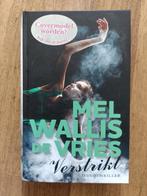 Mel Wallis de Vries - Verstrikt, Ophalen, Zo goed als nieuw, Mel Wallis de Vries