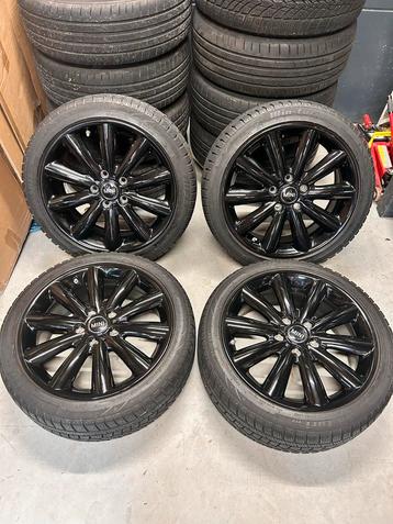 Mini F56 Winterset 17 inch zeer netjes beschikbaar voor biedingen