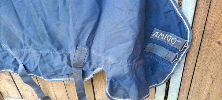 Amigo Turnout Medium Hero 900  200gram Atlantic Blue, Dieren en Toebehoren, Paarden en Pony's | Dekens en Dekjes, Gebruikt, Deken