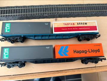 Triang Hornby 2x container wagens beschikbaar voor biedingen