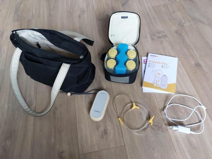 Medela Freestyle Flex Borstkolf, Kinderen en Baby's, Babyvoeding en Toebehoren, Gebruikt, Borstkolf, Ophalen