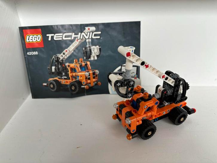 LEGO Technic 42088 - Hoogwerker, Kinderen en Baby's, Speelgoed | Duplo en Lego, Zo goed als nieuw, Lego, Complete set, Ophalen of Verzenden