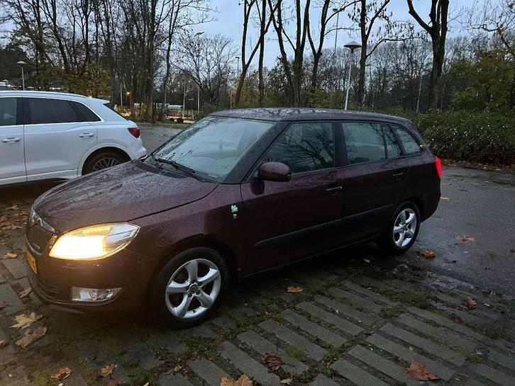 Skoda Fabia 1.2 TDI Combi-Goed onderhouden & rijklaar (2011), Auto's, Skoda, Particulier, Fabia, ABS, Centrale vergrendeling, Climate control