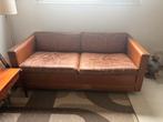 Vintage cognac kleurige 2p bank Leer. Moet weg vw verhuizing, Huis en Inrichting, Ophalen, Gebruikt, 150 tot 200 cm, Vintage