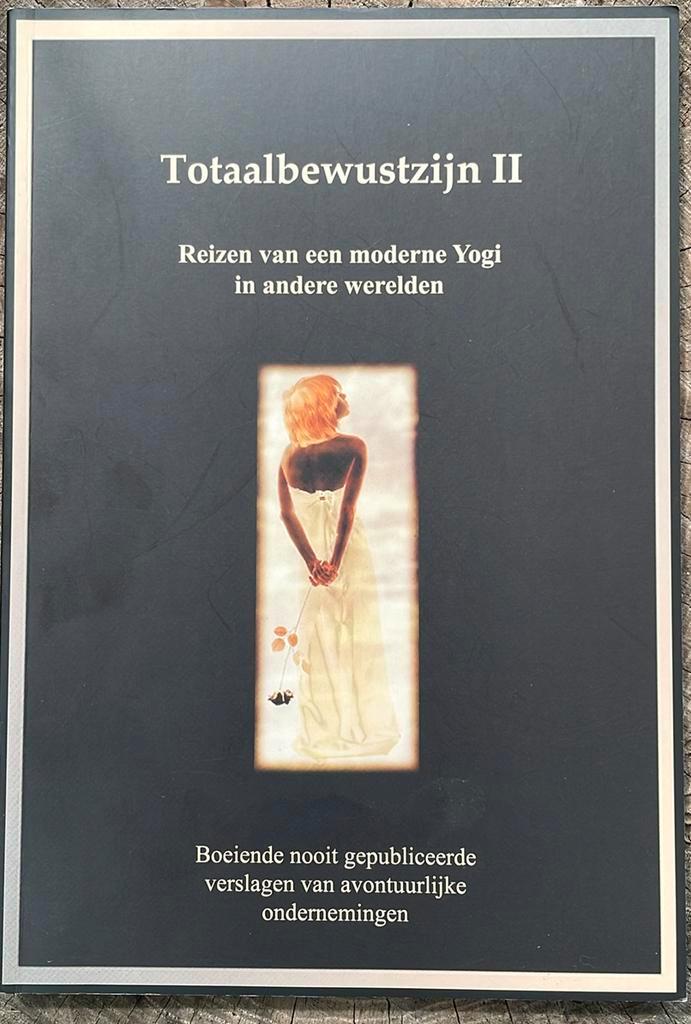Agastya - Totaalbewustzijn II, Boeken, Esoterie en Spiritualiteit, Zo goed als nieuw, Achtergrond en Informatie, Ophalen of Verzenden