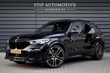 BMW X5 xDrive40i M Sport | Panoramadak | 22'' Velgen | Lucht beschikbaar voor biedingen