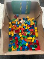 Duplo veel stenen met bouwplaat (1), Kinderen en Baby's, Speelgoed | Duplo en Lego, Ophalen of Verzenden, Gebruikt, Losse stenen