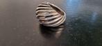Zilveren vintage opengewerkte bol ring, Sieraden, Tassen en Uiterlijk, Ringen, Verzenden, Dame, Zilver, Zilver