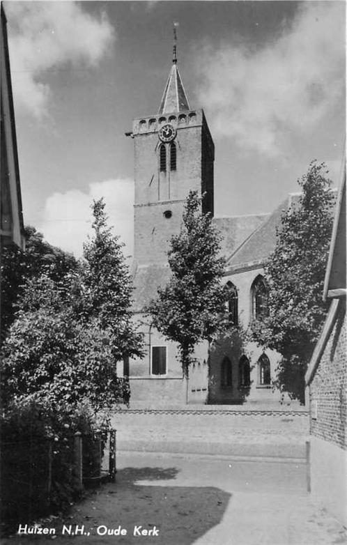 (300-160-041) Huizen Oude Kerk, Verzamelen, Ansichtkaarten | Nederland, Noord-Holland, Verzenden