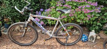 BULLS 7007 MTB 26 inch banden beschikbaar voor biedingen