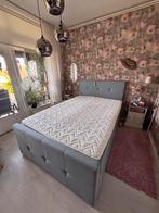 Boxspring bed van 140x200cm met opbergruimte, Ophalen, Gebruikt, Tweepersoons, 140 cm