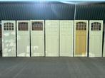 9 antieke houten paneel deuren uit 1 serie / pand met glas.