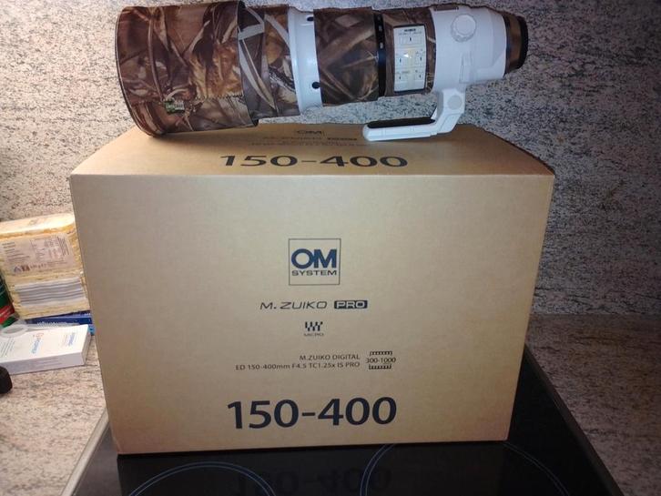 Olympus M.Zuiko 150-400mm f/4.5 TC1.25x IS PRO, Audio, Tv en Foto, Fotografie | Lenzen en Objectieven, Zo goed als nieuw, Telelens