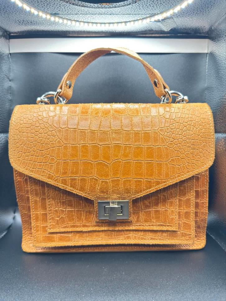 Kleine leren tas EVYA CAMEL ITALY, Sieraden, Tassen en Uiterlijk, Tassen | Damestassen, Gebruikt, Handtas, Bruin, Ophalen of Verzenden