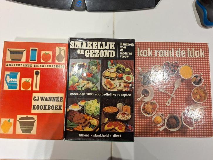 6 Vintage Kookboeken Jaren 60/70, Boeken, Kookboeken, Gelezen, Voorgerechten en Soepen, Hoofdgerechten, Taart, Gebak en Desserts
