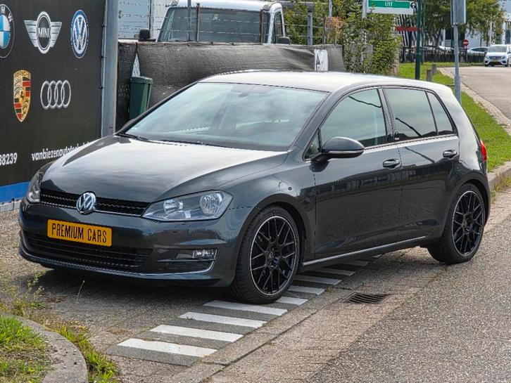Volkswagen Golf 1.2 TSI Highline Allstar Speciale uitrusting, Auto's, Volkswagen, Bedrijf, Te koop, Golf, ABS, Achteruitrijcamera