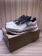 On cloud, Verzenden, Zo goed als nieuw, Zwart