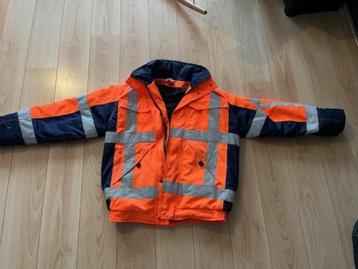 Werkjas maat M beschikbaar voor biedingen