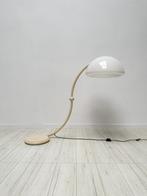 Vintage Elio Martinelli Luce Serpente Vloerlamp Design 60s, Huis en Inrichting, Lampen | Vloerlampen, 100 tot 150 cm, Metaal, Ophalen of Verzenden