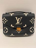 Louis Vuitton Pochette Metis, Ophalen of Verzenden, Zo goed als nieuw, Bruin, Schoudertasje