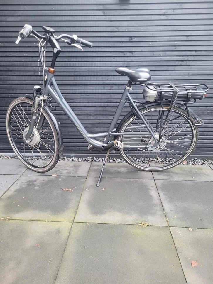 Batavus Monaco damesfiets elektrische, Fietsen en Brommers, Elektrische fietsen, Zo goed als nieuw, Batavus, 55 tot 59 cm, Ophalen