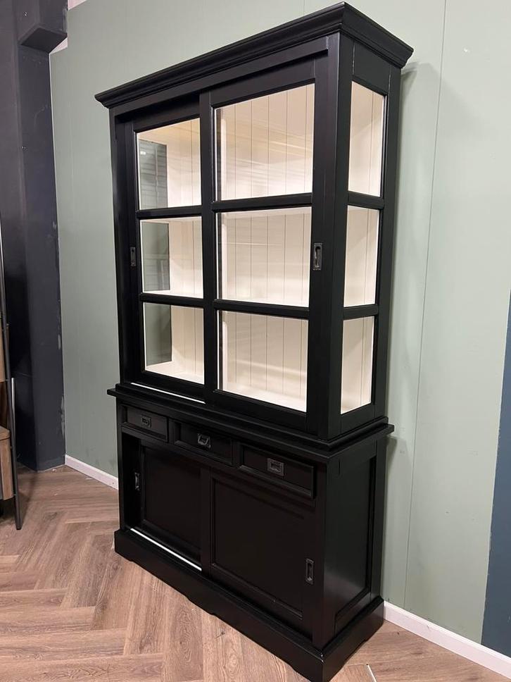 buffetkast / winkelkast /vitrinekast /servicekast, Huis en Inrichting, Kasten | Buffetkasten, Zo goed als nieuw, 200 cm of meer