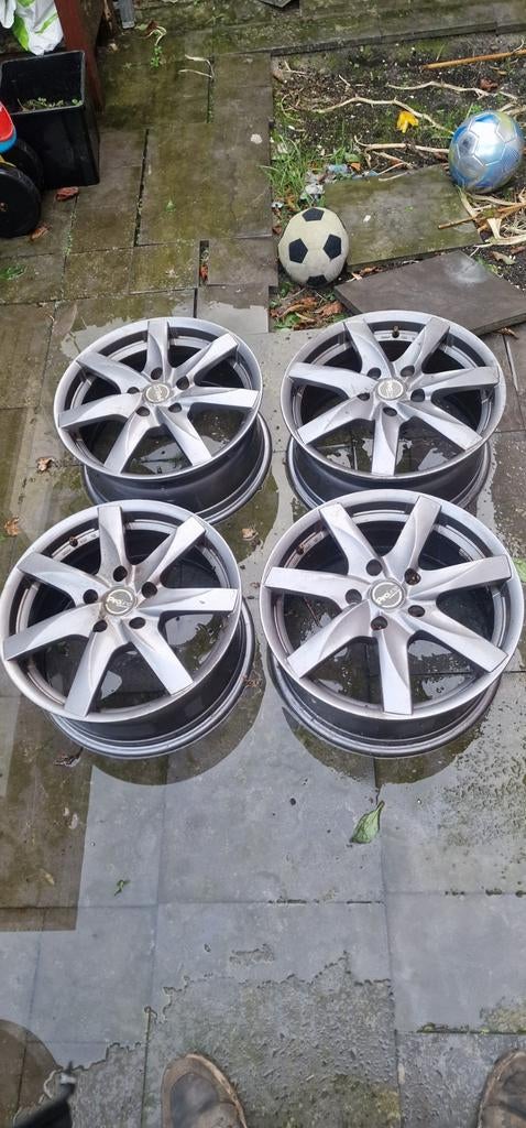BMW Velgen e30 ) e60 5 serie 5x 120 4x 100, Ophalen, 18 inch, Gebruikt, Velg(en)