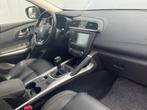 Renault Kadjar 1.2 TCe Bose Pano Leder Nav/Cruise DAB Stoelv, Auto's, Voorwielaandrijving, Gebruikt, 4 cilinders, Bruin