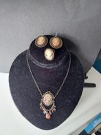 Leuke set, ketting, oorbellen & ring met camee, Ophalen of Verzenden, Zo goed als nieuw, Overige kleuren, Overige materialen
