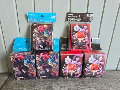 Pokémon Center Rocket tcg accessoires, Hobby en Vrije tijd, Verzamelkaartspellen | Pokémon, Nieuw, Sleeves of Kaarthoesjes, Ophalen of Verzenden