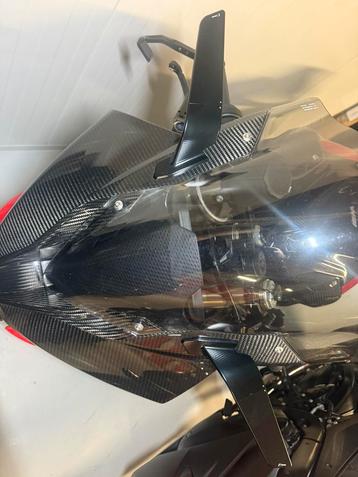 Rizoma stealth s1000rr beschikbaar voor biedingen