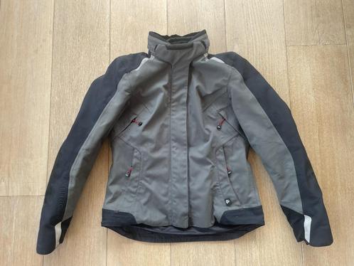 Bijna nieuwe BMW Streetguard dames motorjas mt 84 = 42 LANG, Motoren, Kleding | Motorkleding, Jas | textiel, Dames, Nieuw zonder kaartje