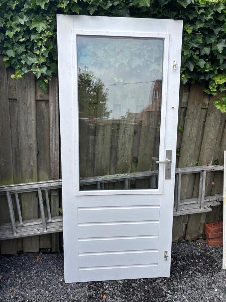 Achterdeur met dubbelglas, beslag en slot, Doe-het-zelf en Verbouw, Deuren en Horren, Zo goed als nieuw, Buitendeur, 200 tot 215 cm