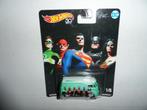 Hot Wheels Premium - Volkswagen T1 Panel Bus DC Super Heroes, Hobby en Vrije tijd, Modelauto's | Overige schalen, Ophalen of Verzenden