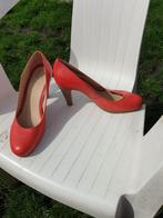 Mooie rode pumps. Mt 40. Merk O'Moda, Pumps, ., Ophalen of Verzenden, Zo goed als nieuw
