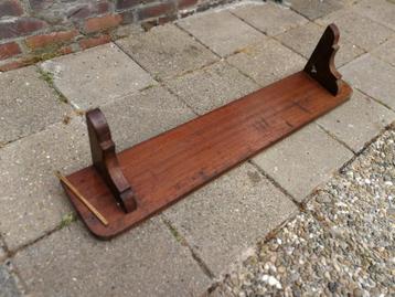 Antieke hoedenplank hardhout, 100 cm x 18 cm c 21 cm hoog