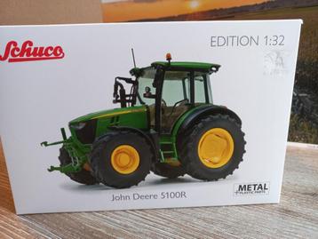 John Deere 5100r Schuco  beschikbaar voor biedingen